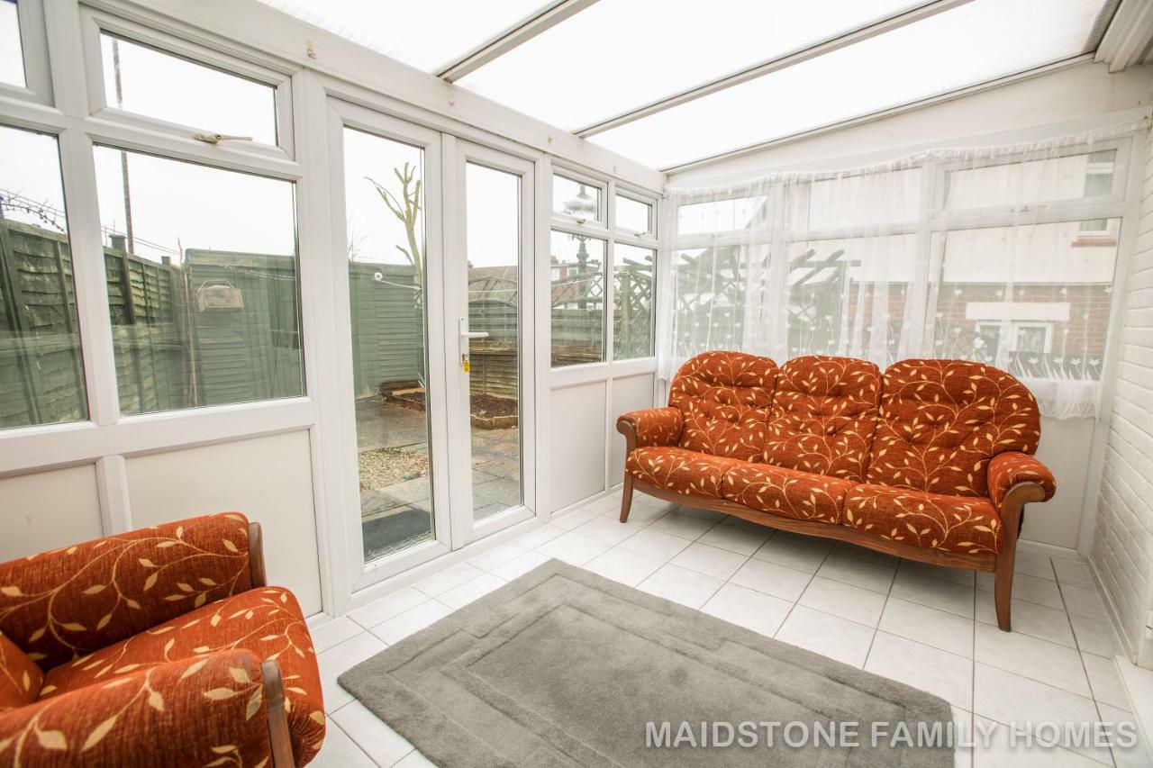 Maidstone Family Homes Upper Road Cottage Exterior foto